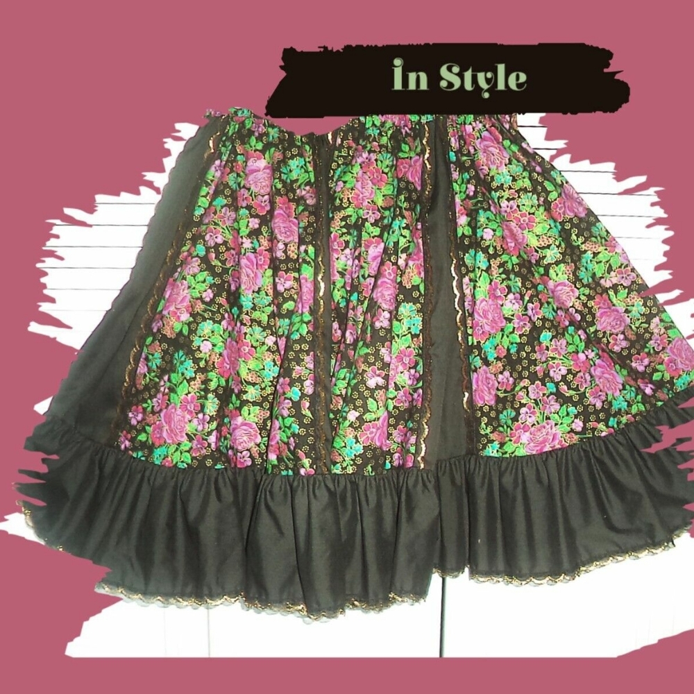 MALCO MODES DANCE SKIRT FLORAL SQUARE DANCING RUFFLE WESTERN TWIRL~WOMENS SIZE M